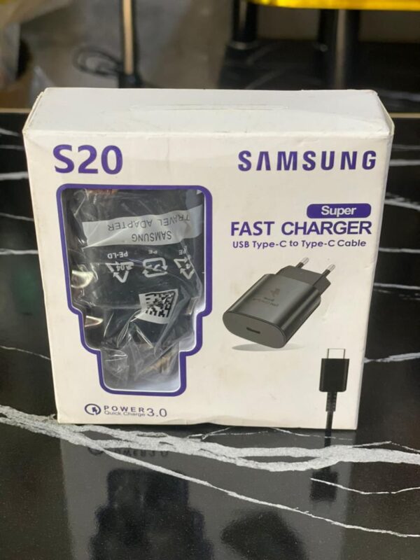 Samsung S20 fast charger